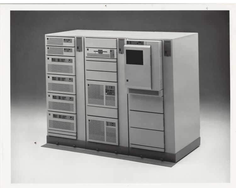 File:9384-Proto-B50-Side.jpg